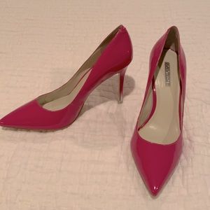 BCBGeneration Fuchsia Pointed Heels